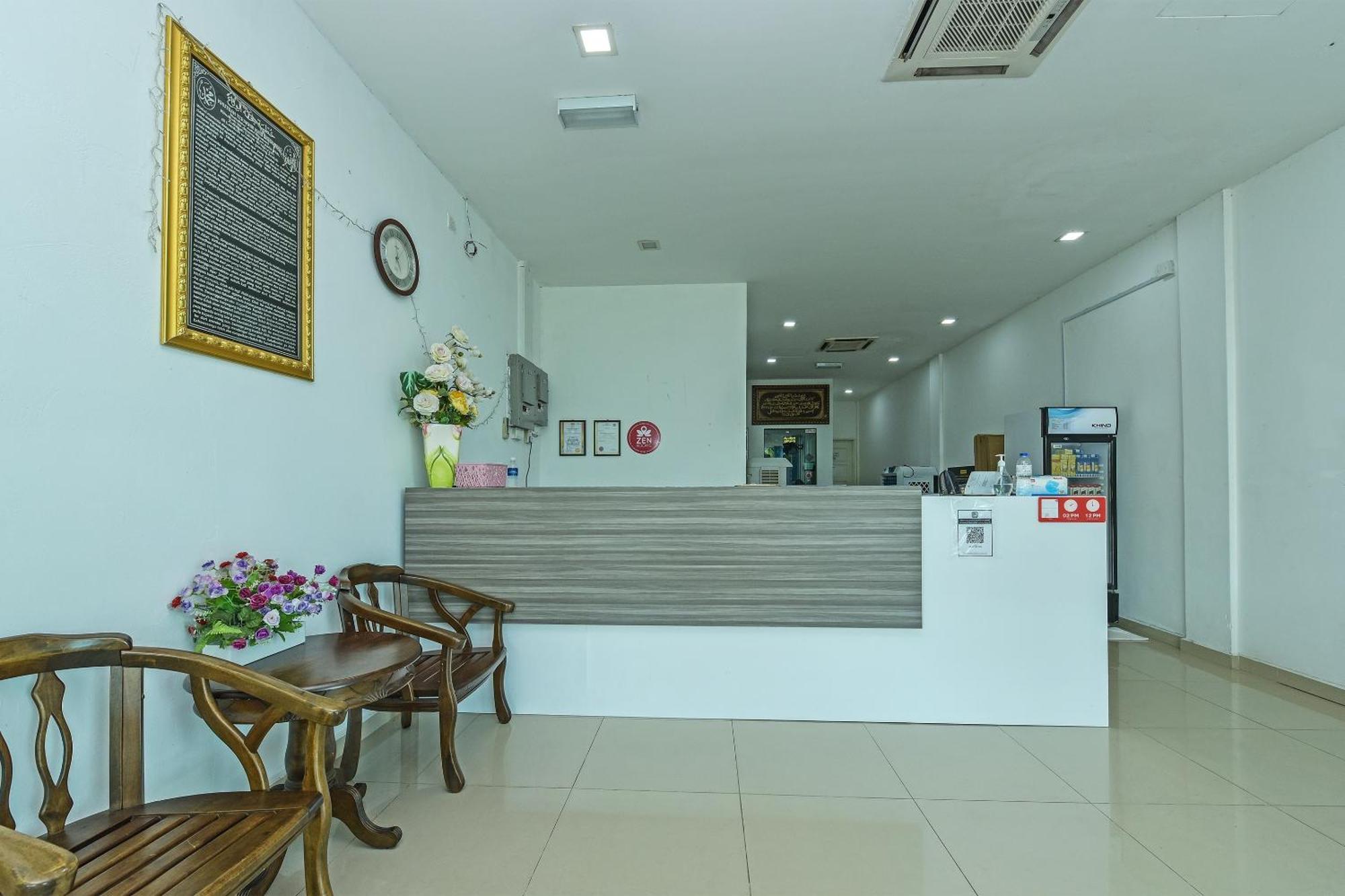 Oyo 275 Senyum Inn Pantai Cenang  Εξωτερικό φωτογραφία