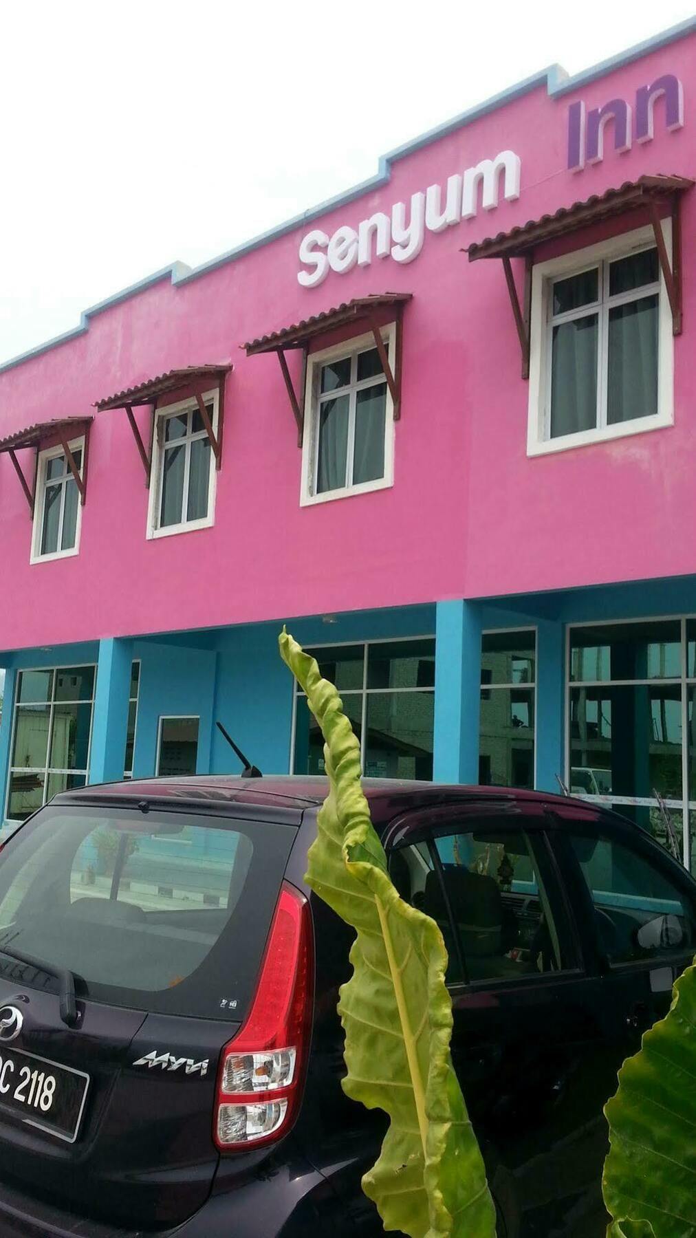 Oyo 275 Senyum Inn Pantai Cenang  Εξωτερικό φωτογραφία